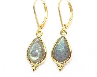 Labradorite teardrop gold dangle earring