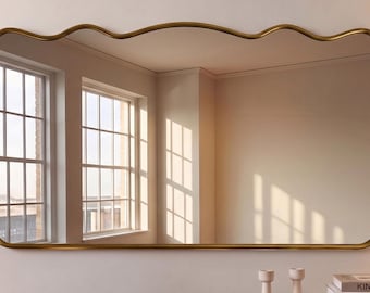 Wavy Top Straight Bottom Brass Mirror, Horizontal Organic Curved Wall Mirror for Luxury Homes