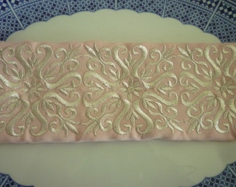 Silver embroidery, Moroccan embroidery, pale pink fabric, to make a sash or belt for caftan