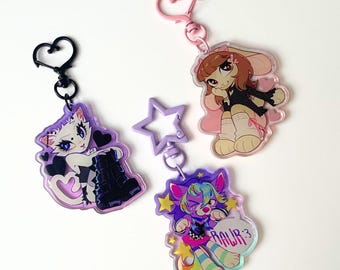 Llavero peludo de estilo gótico kawaii – Accesorio artístico de nostalgia Y2K