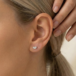 Sterling Silber winzige Ohrstecker, S999 Schraube zurück Bohnen Ohrstecker, minimalistische alltägliche Schläfer Ohrringe, kleine hypoallergene Geschenke