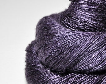 Boredom - Tussah Silk Lace Yarn - Purple Hand Dyed Yarn - handgefärbte Seide  - Garn handgefärbt - DyeForYarn
