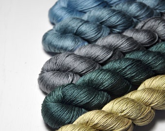 Evanescing earth spirits - Gradient Yarn Set of Silk / Cashmere Fingering Yarn - Hand Dyed Yarn - handgefärbte Seide - DyeForYarn