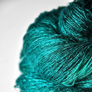 Diving into the Caribbean sea Tussah Silk Lace Yarn Turquoise Hand Dyed Yarn handgefärbte Seide Garn handgefärbt DyeForYarn image 1