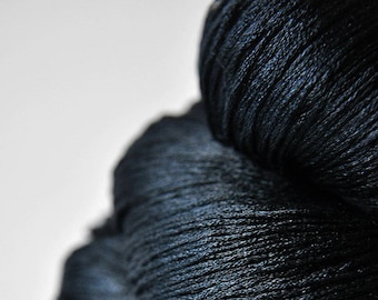 A dark storm is coming (2) - Silk Lace Yarn - Hand Dyed Yarn - handgefärbte Seide - handdyed silk lace yarn - DyeForYarn