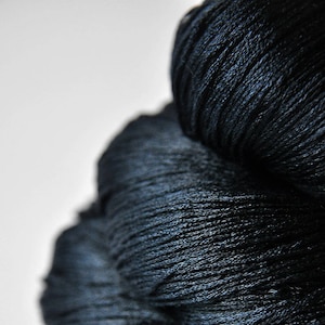 A dark storm is coming - Silk Lace Yarn LSOH - Hand Dyed Yarn - handgefärbte Seide - handdyed silk lace yarn
