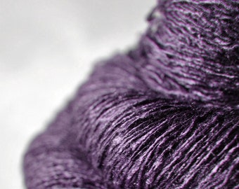 Withering butterfly bush  - Tussah Silk Lace Yarn - Hand Dyed Yarn - handgefärbte Seide - Garn handgefärbt - DyeForYarn