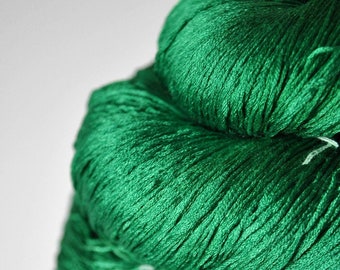 Absinthe - Silk Lace Yarn - Hand Dyed Yarn - handgefärbte Seide - handdyed silk lace yarn - DyeForYarn