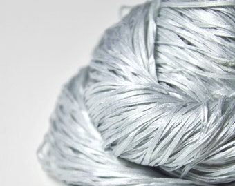 Ghosts dancing under the cold moon - Silk Tape Lace Yarn - Hand Dyed Yarn - handgefärbte Seide  - Garn handgefärbt – DyeForYarn