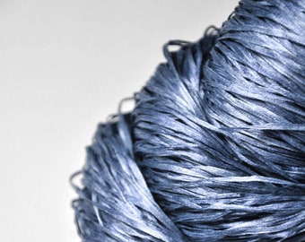 Slightly troubled water - Hand Dyed  Silk Tape Lace Yarn - Hand Dyed Yarn - handgefärbte Seide  - Garn handgefärbt – DyeForYarn