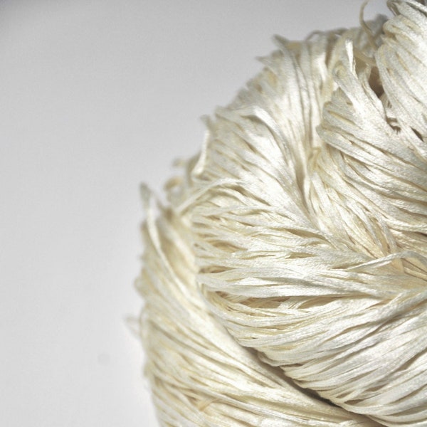 Ghost - Fil de dentelle de ruban de soie naturel non teint - Seide ungefärbt - DyeForYarn