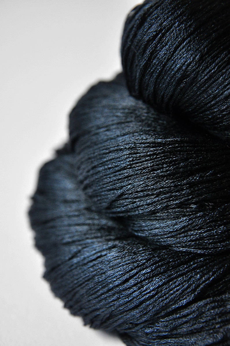 A dark storm is coming Silk Lace Yarn LSOH Hand Dyed Yarn handgefärbte Seide handdyed silk lace yarn image 1