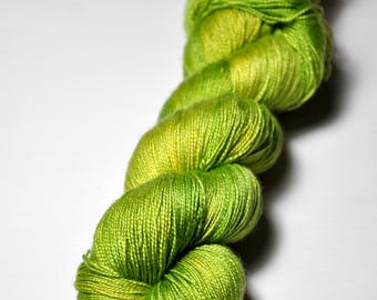 Sunkissed Moss - Silk / Merino Lace Yarn Superwash - Hand Dyed by