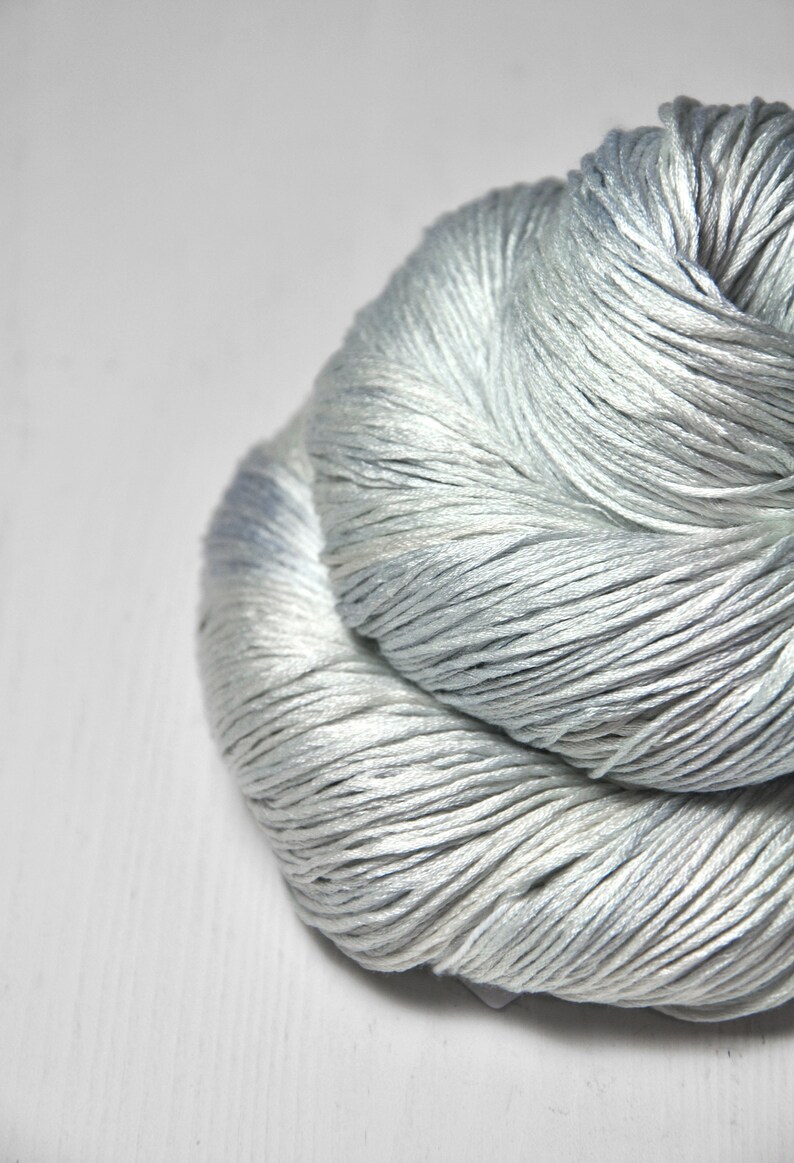 Ghosts dancing under the moon Silk Fingering Yarn Hand Dyed Yarn Garn handgef\u00e4rbt DyeForYarn handgef\u00e4rbte Seide