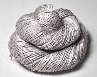 Last breath - Silk / Cashmere Fingering Yarn - Hand Dyed Yarn - handgefärbte Seide  - Garn handgefärbt - DyeForYarn