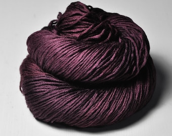 Burgundy ice rose - Silk / Cashmere Fingering Yarn - Hand Dyed Yarn - handgefärbte Seide  - Garn handgefärbt - DyeForYarn