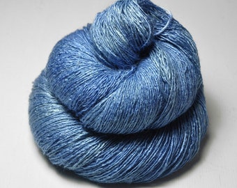 It's a boy - Tussah Silk Lace Yarn - Hand Dyed Yarn - handgefärbte Seide  - Garn handgefärbt - DyeForYarn