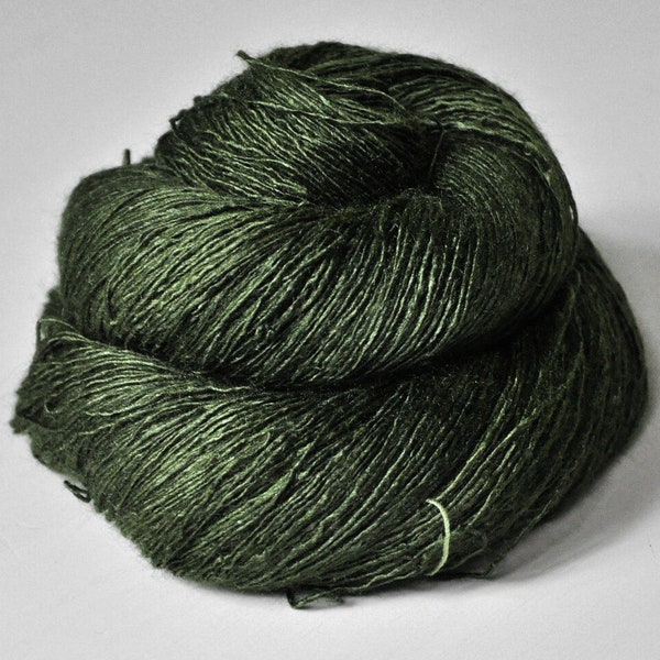 Shadowy grassland OOAK - Tussah Silk Lace Yarn - Hand Dyed Yarn - handgefärbte Seide  - Garn handgefärbt - DyeForYarn