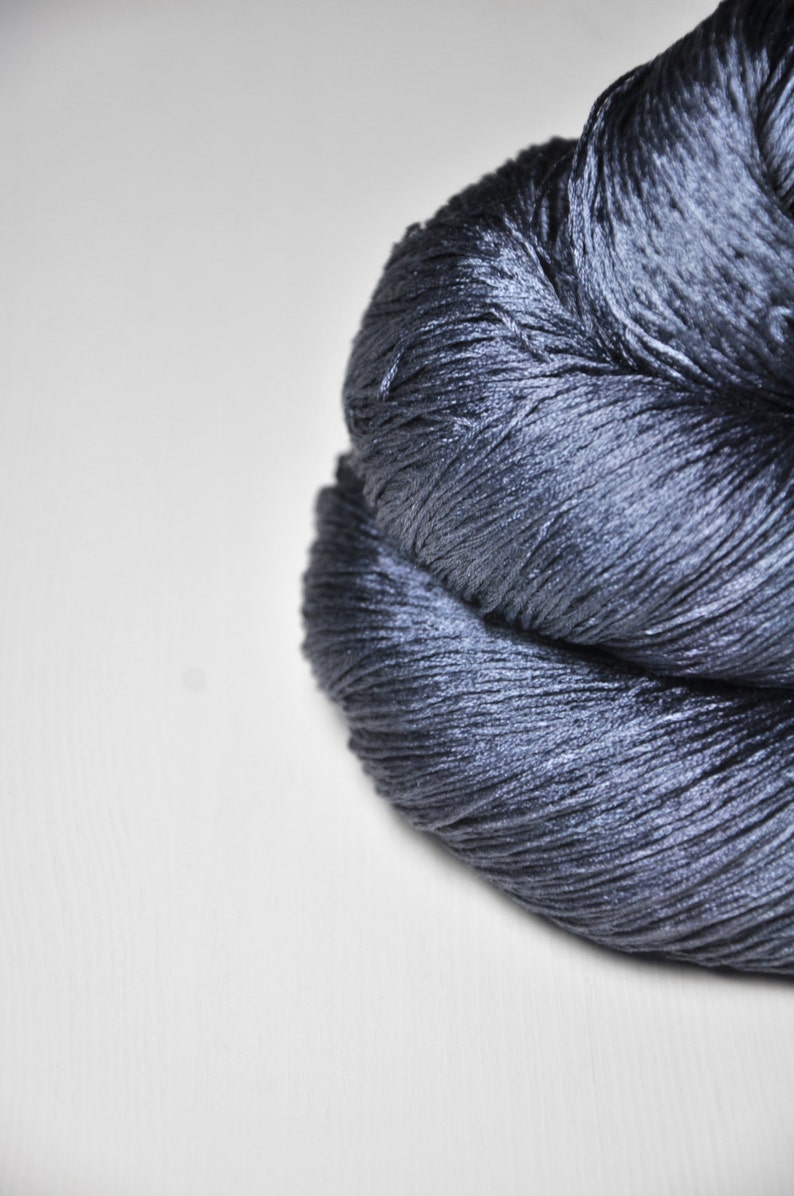 Stormy gray sea Silk Lace Yarn knotty skein Hand Dyed Yarn handgefärbte Seide handdyed yarn DyeForYarn image 2