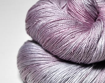 Fleeting rose scent - Seide / Merino Lacegarn superwash - Seide / Merino Garn handgefärbt - DyeForYarn