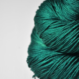 Pestled emerald  - Silk Fingering Yarn