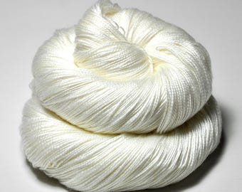 Ghost - 90g - natural undyed Silk / Merino Lace Yarn superwash by DyeForYarn - color: cream