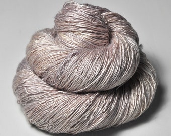 Blueberry vanilla ice cream - Tussah Silk Lace Yarn - Hand Dyed Yarn - handgefärbte Seide  - Garn handgefärbt - DyeForYarn