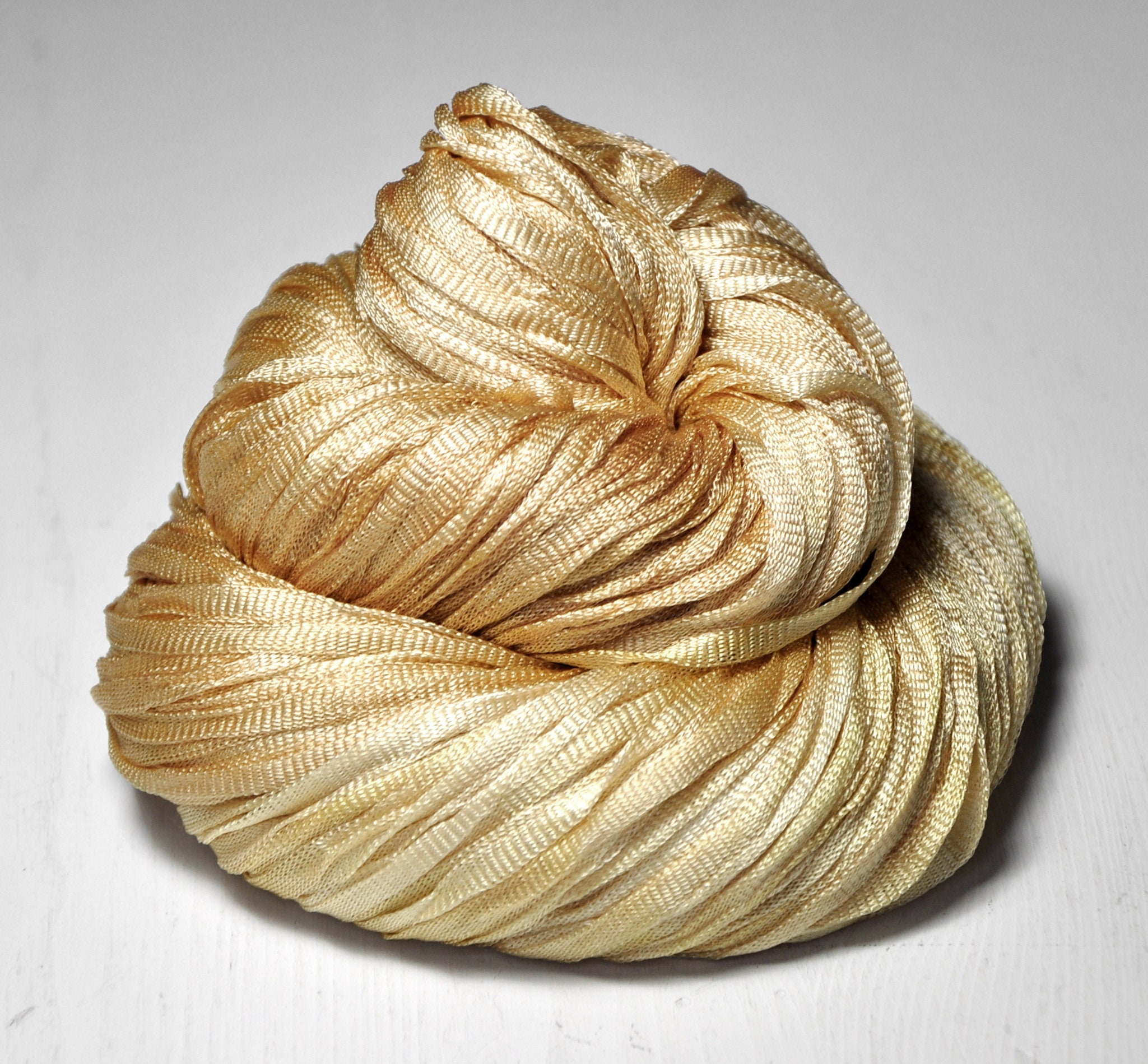 h*i様 セントポーリア AB Gold Yarn il_fullxfull.5517137363_all3.jpg