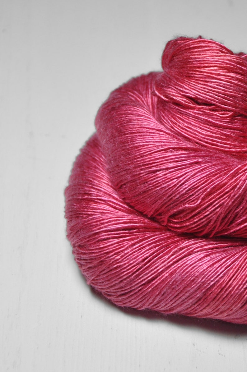 Pink Sunset Kitsch Cream Silk Fingering Yarn Hand Dyed Yarn handgefärbte Seide Garn handgefärbt DyeForYarn image 2