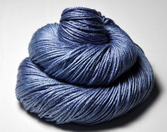 Going to the land of Nod - Silk / Merino DK Yarn superwash - Hand Dyed Yarn - handgefärbte Seide - Garn handgefärbt - DyeForYarn