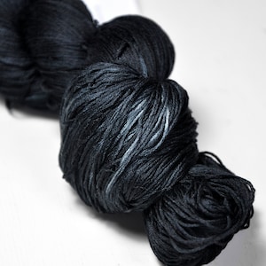 A dark storm is coming Silk Lace Yarn LSOH Hand Dyed Yarn handgefärbte Seide handdyed silk lace yarn image 4