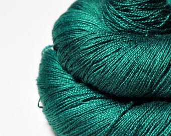 Pestled emerald - LSOH - Silk / Merino Lace Yarn superwash - hand dyed by DyeForYarn - color: emerald green