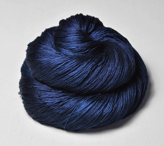 My heart is blue  - Silk Lace Yarn Hand Dyed Yarn - handgefärbte Seide - Garn handgefärbt - DyeForYarn