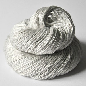 Silver ghost Silk Lace Yarn Hand Dyed Yarn handgefärbte Seide handdyed silk lace yarn DyeForYarn image 2