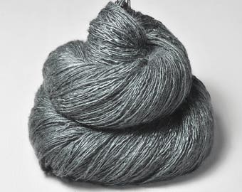 Set in stone -  Tussah Silk Lace Yarn - Hand Dyed Yarn - handgefärbte Seide - Garn handgefärbt - DyeForYarn