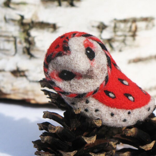 Barn Owl brooch in red, needle felted wool accessory