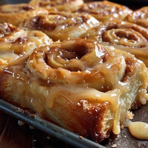 BEST RECIPE For Homemade Maple Pecan Cinnamon Rolls Recipe Download.