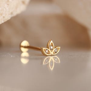 14K Solid Gold Lotus Tragus Earring - Real Gold Lotus Flower Piercing - Tragus Earrings - Helix Piercing - Flower Ear Stud - Gift for Her