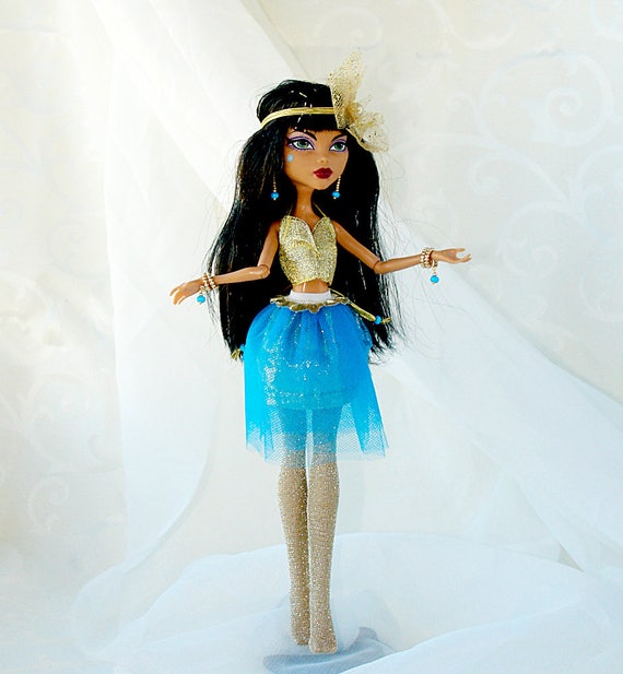 Monster high Cleo De Nile Doll Golden