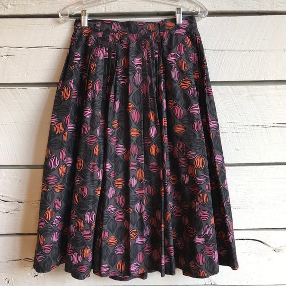 Vintage 1950s novelty print skirt • vintage cotton