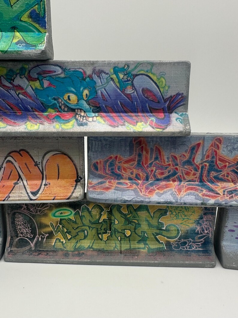 Graffiti Barriers Set of 7 (1/10 Scale ) - Etsy
