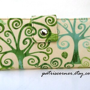 Cartera de mano para mujer hecha a mano Me encanta un árbol, verde y fresco - Pedido personalizado