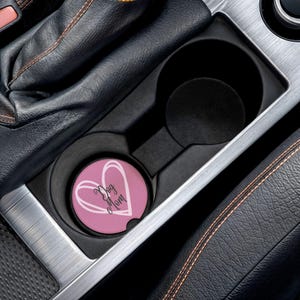 ドッグママのソープストーンカーコースター、ペット愛好家のためのかわいい自動車アクセサリー、ハートデザイン、ドッグママへのギフト、車の装飾
