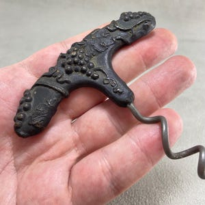 Art Nouveau Grape Vine Corkscrew: Antique Bronze Tone Wine Opener