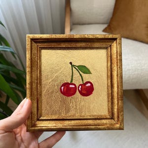 Cuadro minimalista de dos cerezas sobre fondo dorado / Enmarcado / Arte mural de frutas frescas / Decoración de cocina moderna / de LifeWingsArt