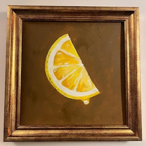 Pintura al óleo original de rodajas de limón con fondo marrón, sin marco o con marco dorado de Lifewingsart, regalo de arte mural.