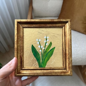 Cuadro minimalista de lirio de los valles / Fondo de pan de oro / Tamaño pequeño / Arte floral enmarcado para pared / Decoración botánica / de LifeWingsArt