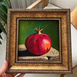 Pintura al óleo original de granada sobre fondo verde / Arte mural rojo / Decoración de fruta fresca / Imagen sin marco o con marco dorado / de Lifewingsart