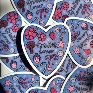 Adesivo fustellato per collezionisti di giocattoli kawaii "Trinket Lover"