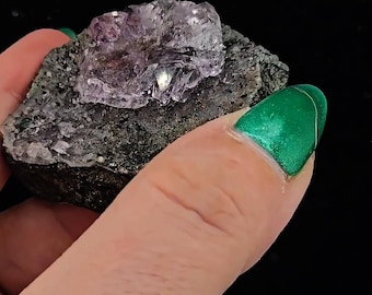 Karur Flower Amethyst on Matrix | India | Rosette Crystal Growth